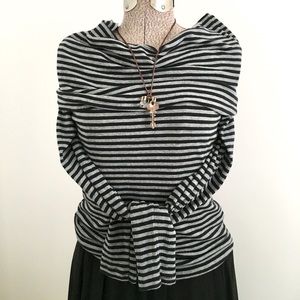 Merona long sleeve t-shirt